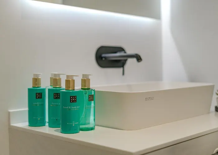 Estandar 8- Casangular By Upper Villa