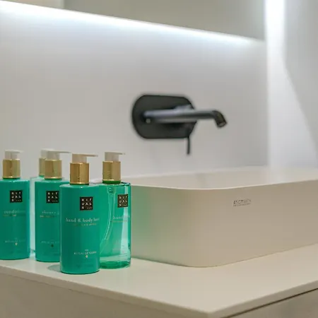 Estandar 8- Casangular By Upper Willa