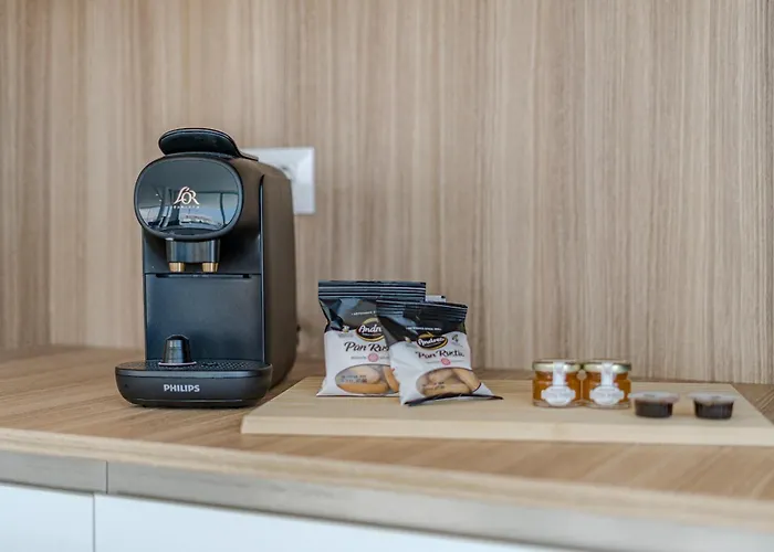 Estandar 8- Casangular By Upper Vila