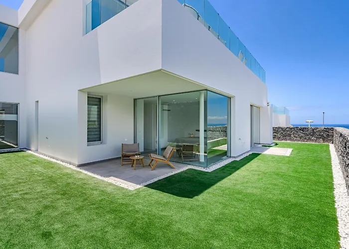 Estandar 8- Casangular By Upper * Costa Adeje (Tenerife)