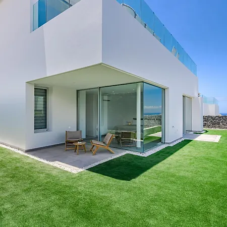 Estandar 8- Casangular By Upper * 阿德耶