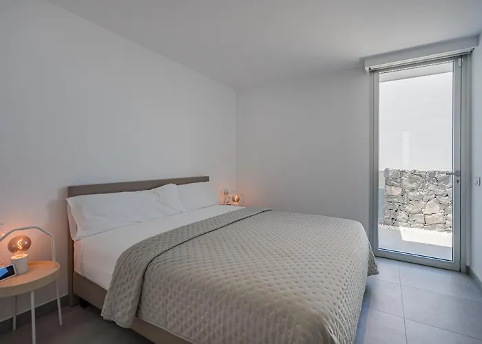 Estandar 8- Casangular By Upper * 阿德耶